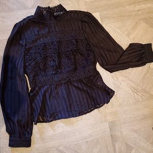 Haute Monde Long Sleeved Blouse
